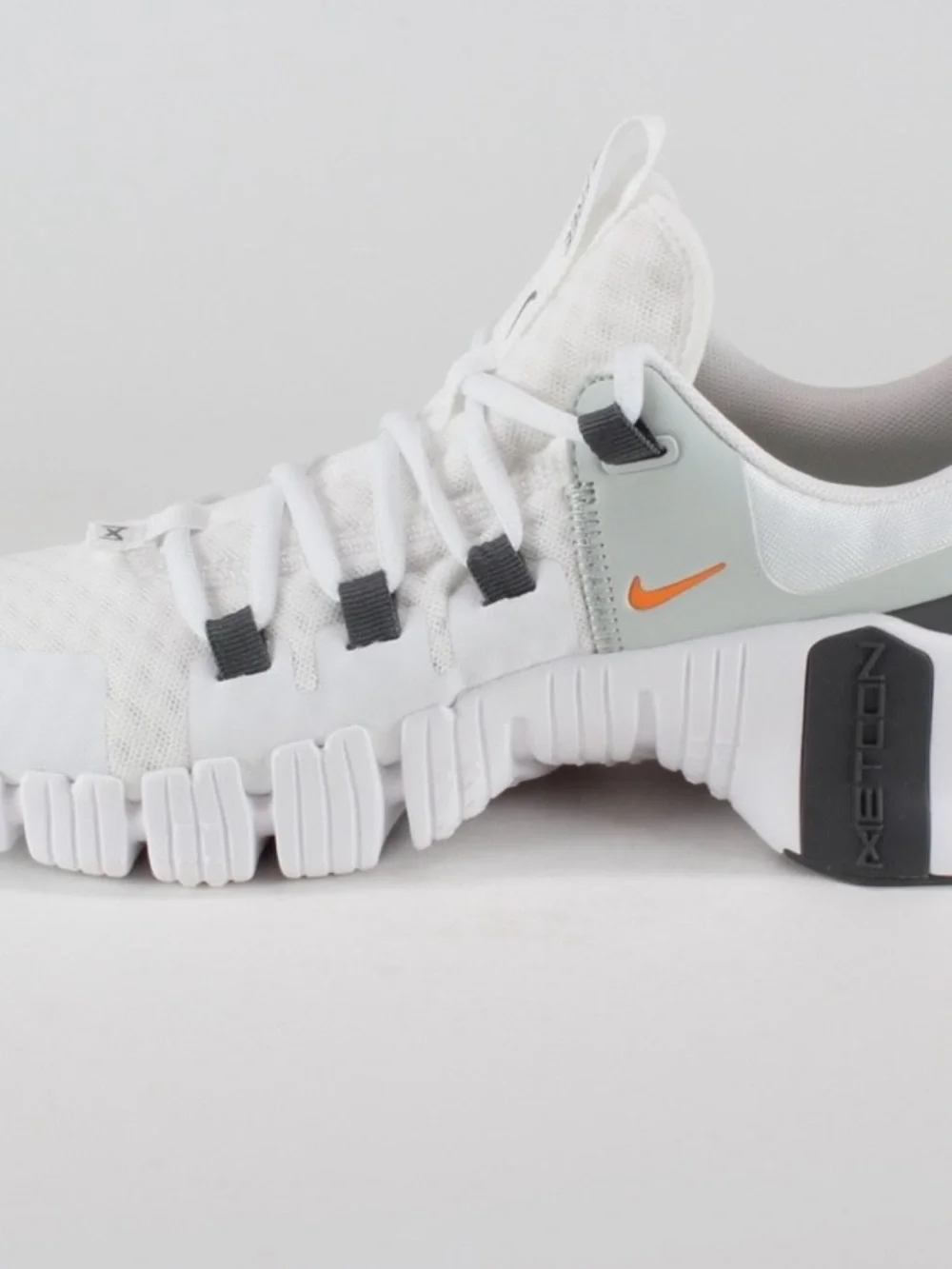 Nike questions leave